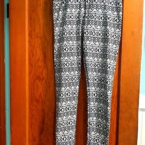 PINK yoga Medium leggings